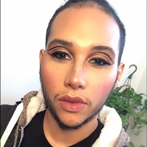 Meet your Posher, Jose